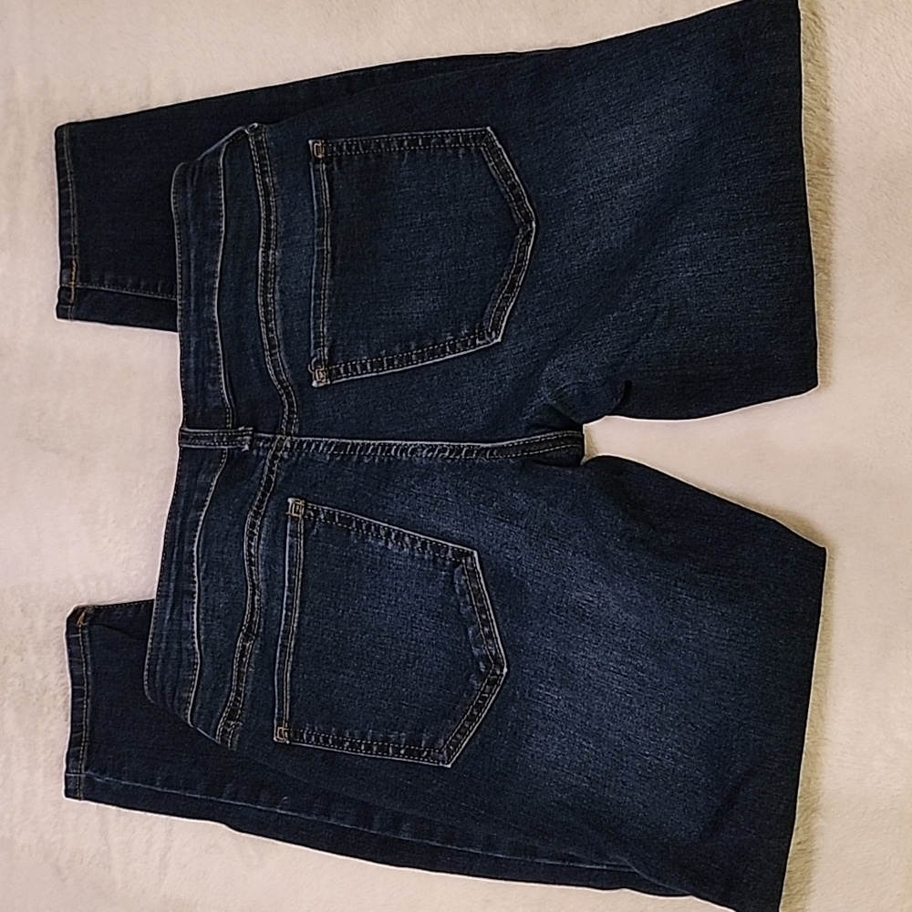 SO Women's Size: 7/28W Dark Blue Denim Skinny Jeans. Like brand new!